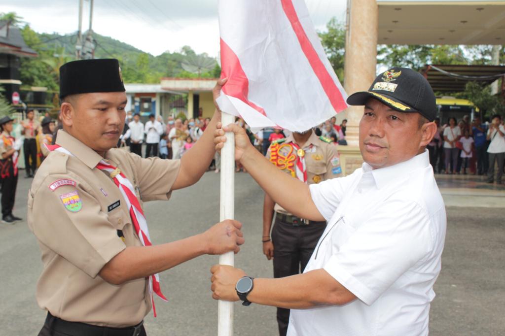 Wali Kota Sibolga Berangkatkan Kontingen Kwarcab Gerakan Pramuka Kota