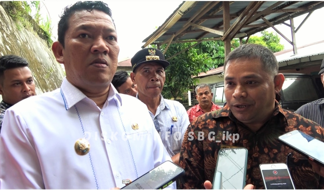 Wakil Wali Kota Sibolga Bersama Anggota Dprd Sibolga Sambangi Warga Dan